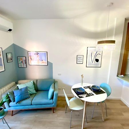 Monolocale Con Terrazzo Alle Porte Di Milano Bresso Eksteriør bilde