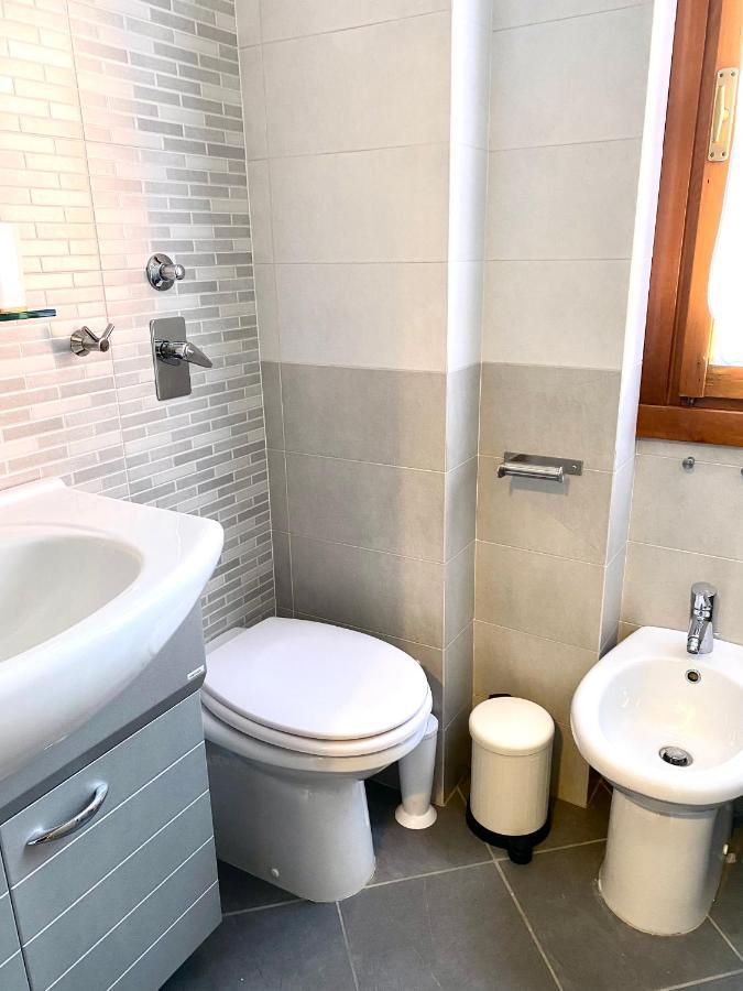 Monolocale Con Terrazzo Alle Porte Di Milano Bresso Eksteriør bilde